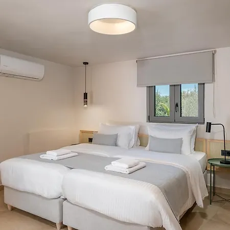 By Kalomirakis Family Aparthotel 3*