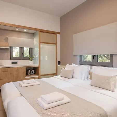 Aparthotel By Kalomirakis Family