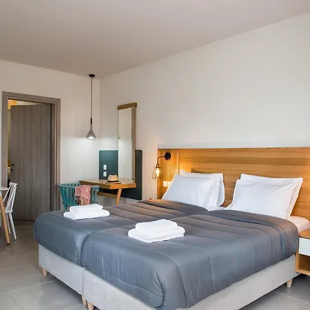 Aparthotel By Kalomirakis Family 3*